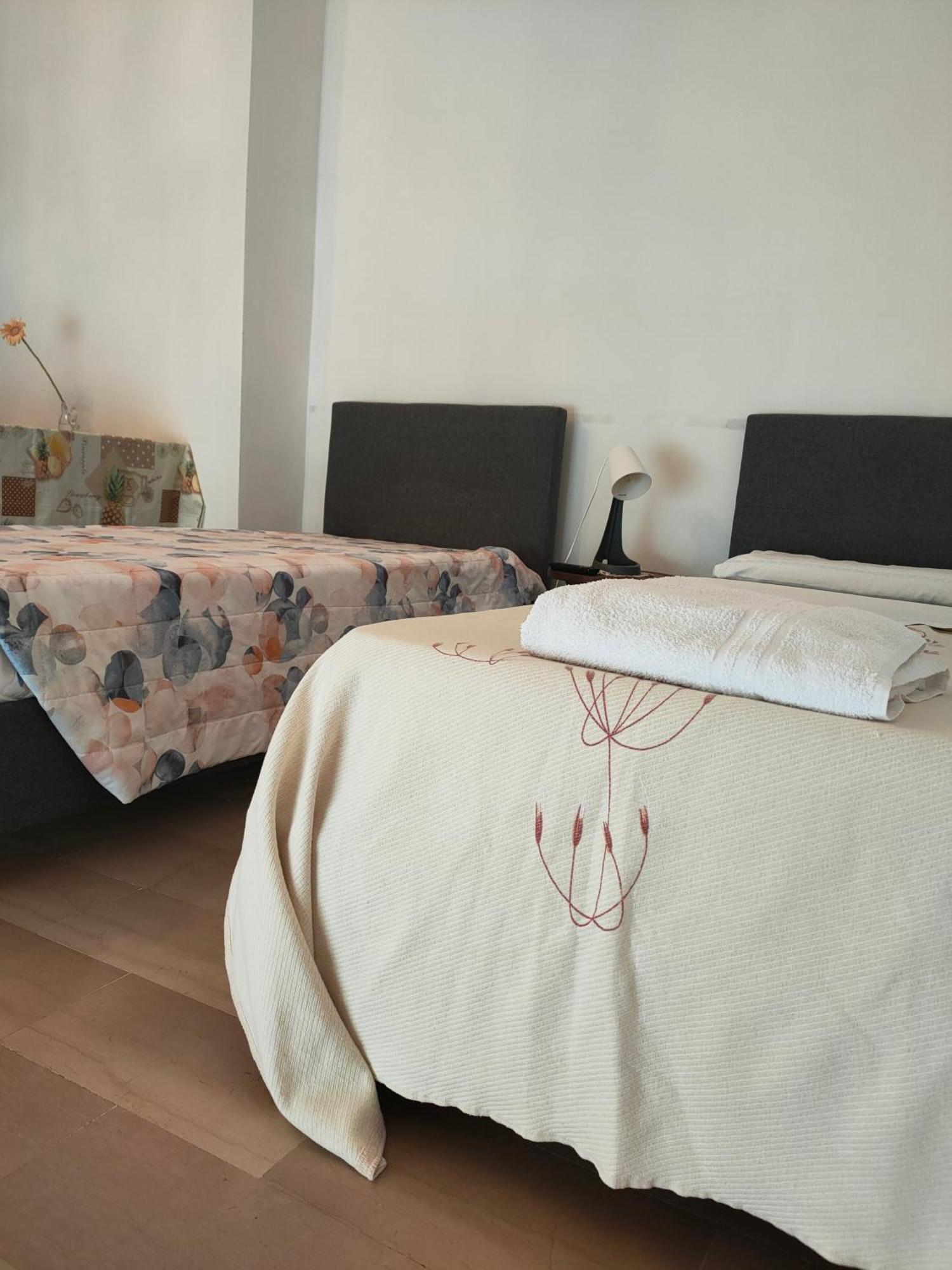 נוברה Antonelli Apartment מראה חיצוני תמונה